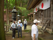 写真：文化財パトロールの様子