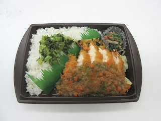 写真：信州ACEチキンカツ弁当