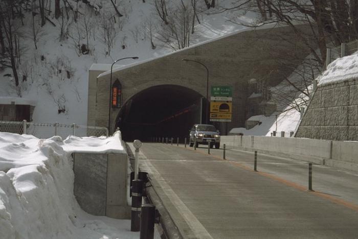 安房峠道路