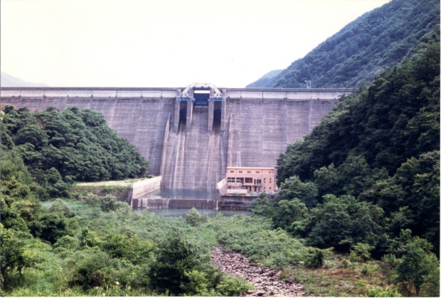 ダム式発電所(美和発電所）