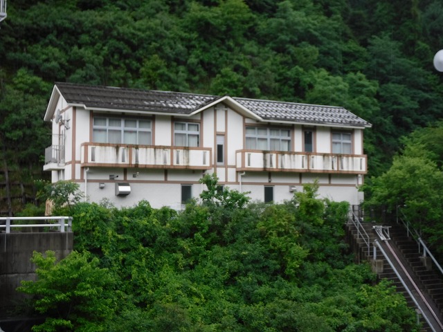 写真：北山ダム管理棟