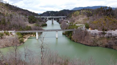 小仁熊ダム湖