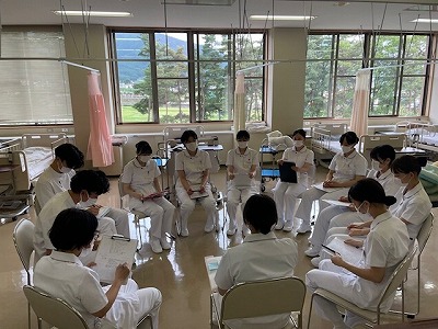 白衣2